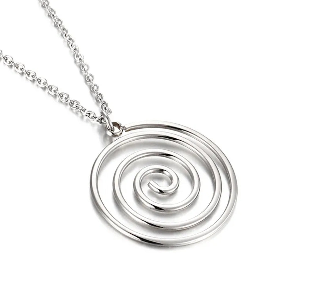 Stainless Steel Hollow Circle Shaped Clavicle Necklace